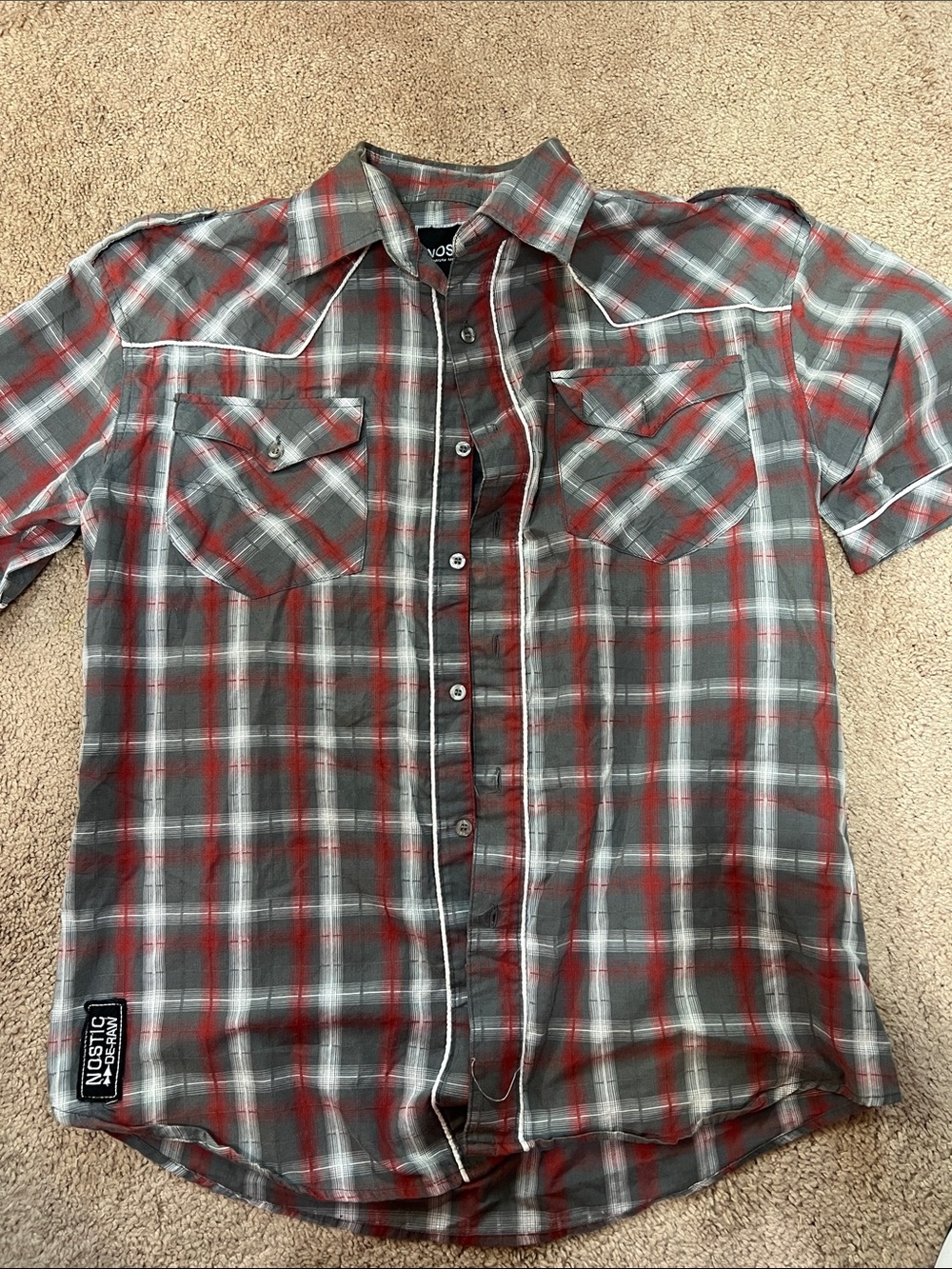 Men's Red & Gray Plaid Short-Sleeve Button-Down Shirt
